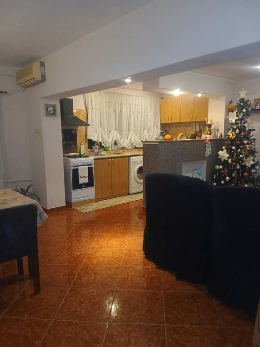 Vand apartament 2 camere SUD- PETROM