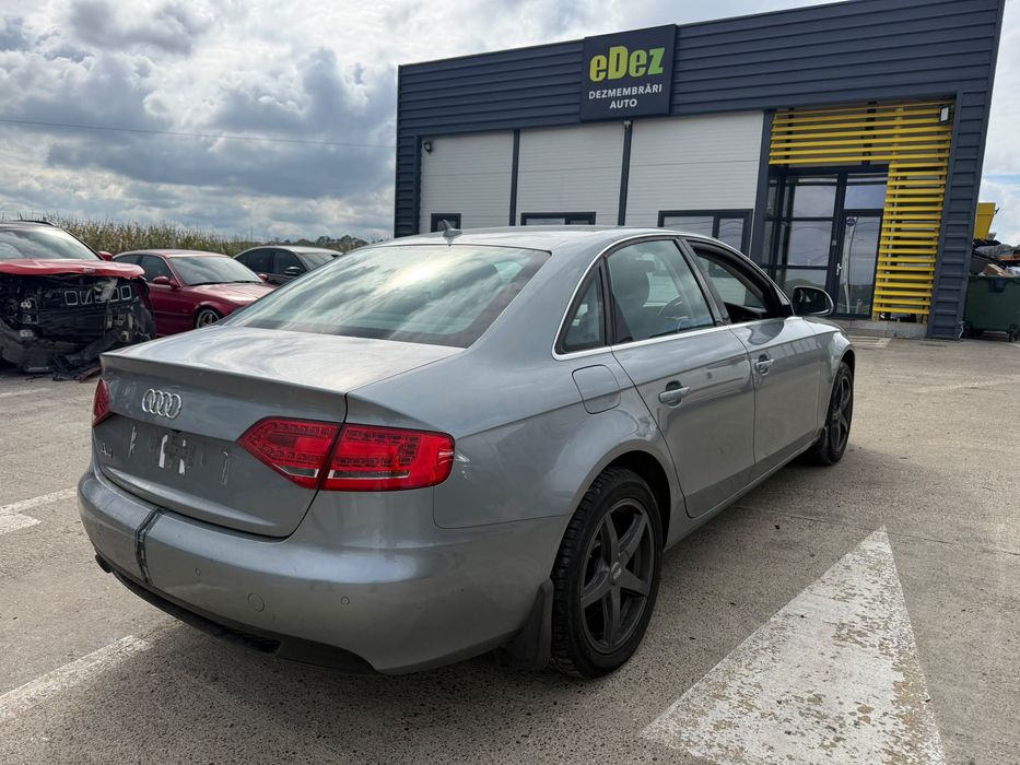 Dezmembrez Audi a4 b8 2009 Argintiu - LY7G 1.8 tfsi CDHB cutie automata LKS
