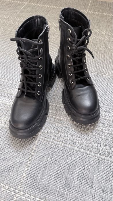 Ботинки кожаные весенние