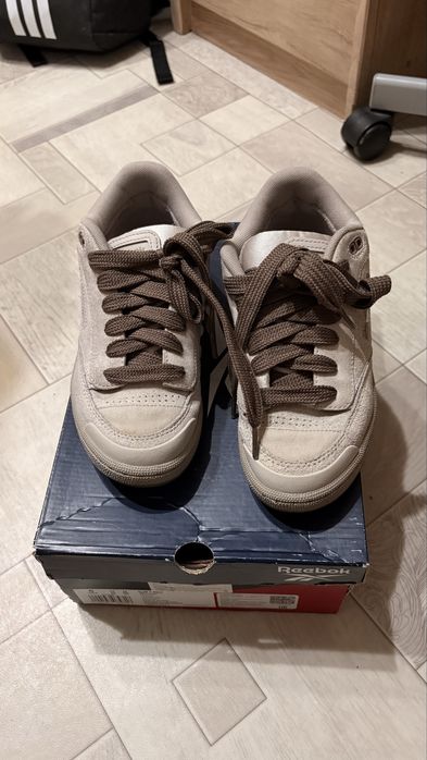Кроссовки Reebok для девочки 36 размер