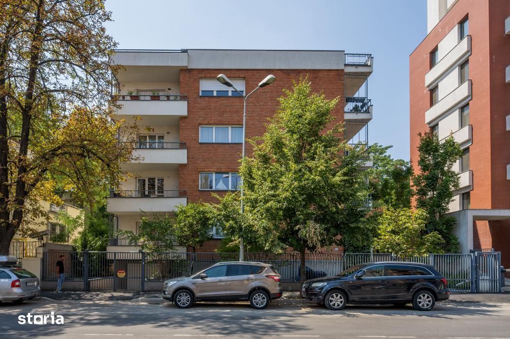 Apartament 3 camere + parcare Polona/Dacia