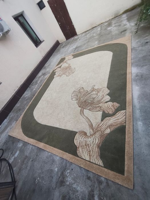 Продам 2 ковра турция б/у