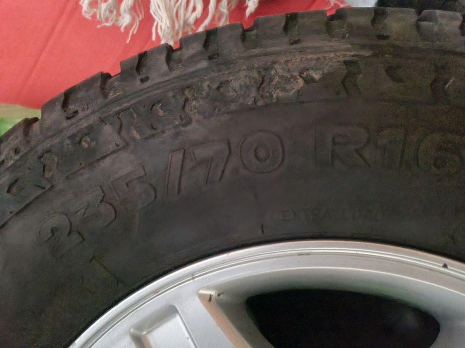 Диски с резиной всборе на санг енг