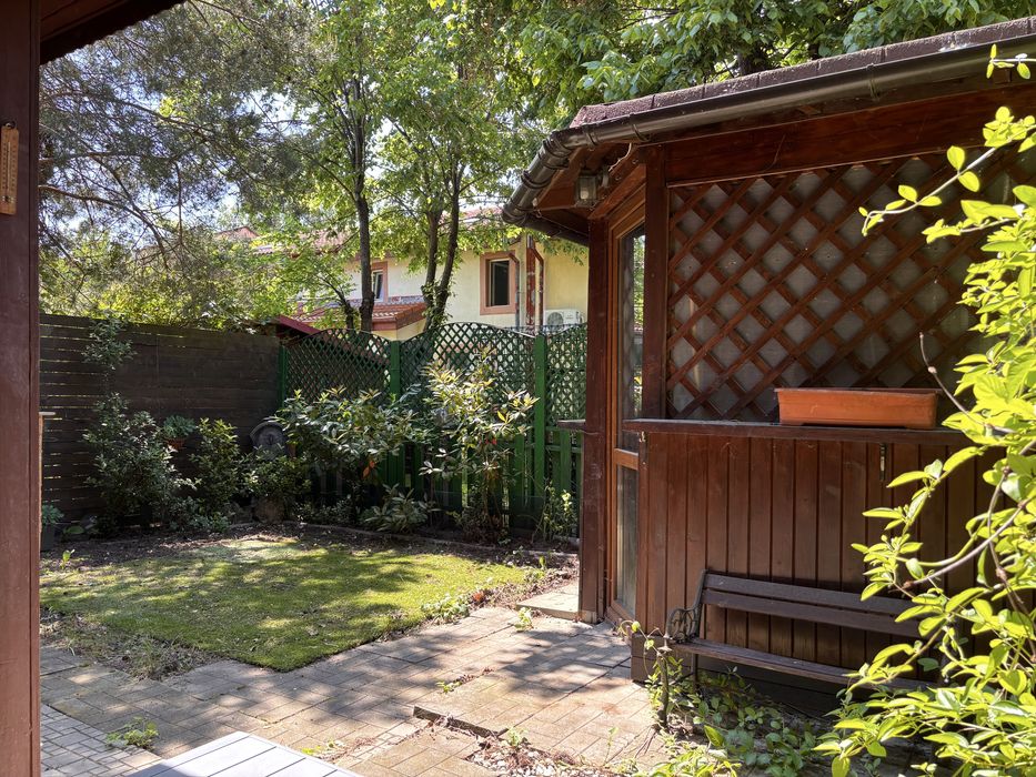 Vand Vila 3 camere in Ansamblul Rezidential Azur (Pipera)
