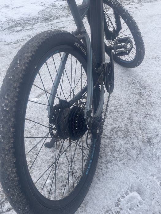 Колелото няма забелешки ако имате интерес ми пишете на лично