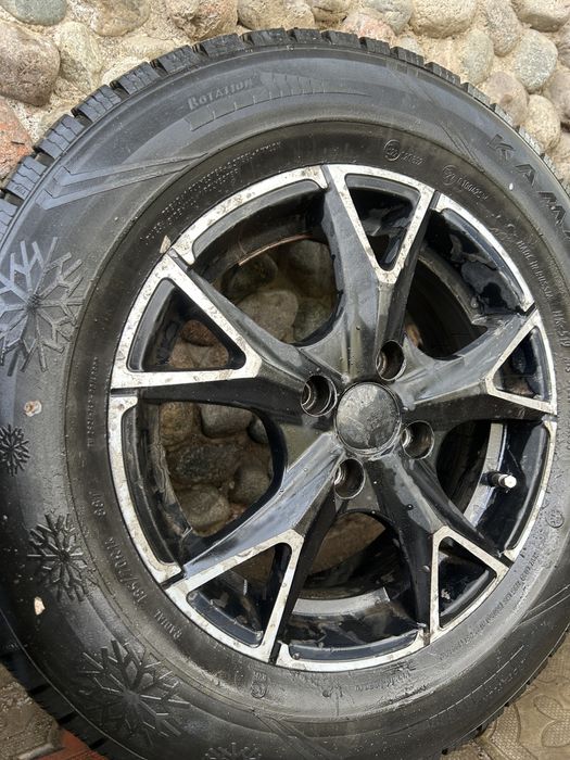 Диски 14 с резиной, Разболтовка 4*100