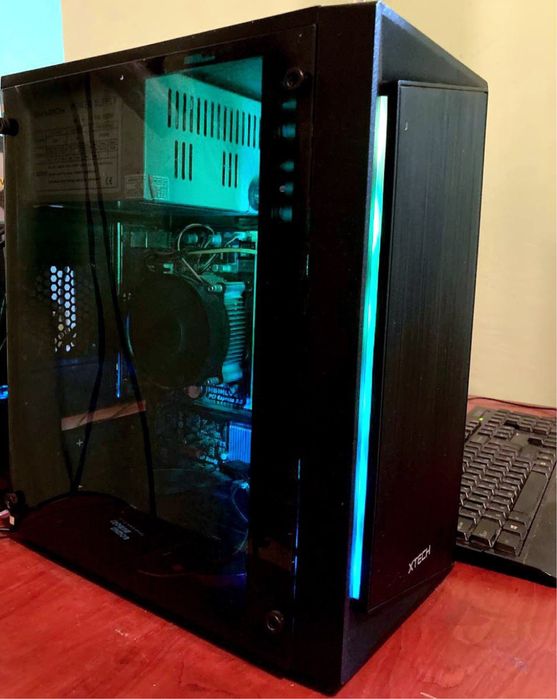 Srochna kampyuter sotiladi