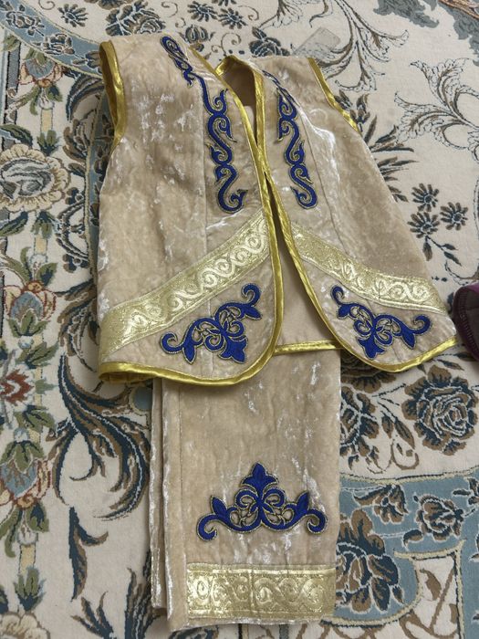 Национальные костюмы