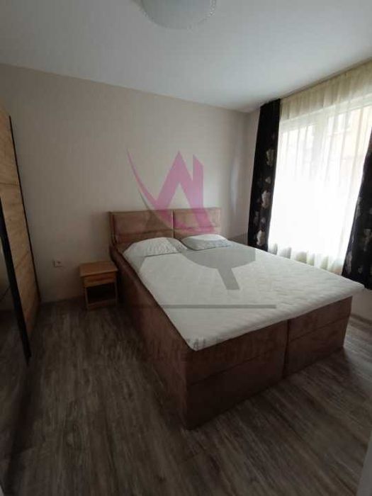 Двустаен -обзаведен -Зимно кино