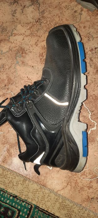 Продам батинки сапоги рабочие