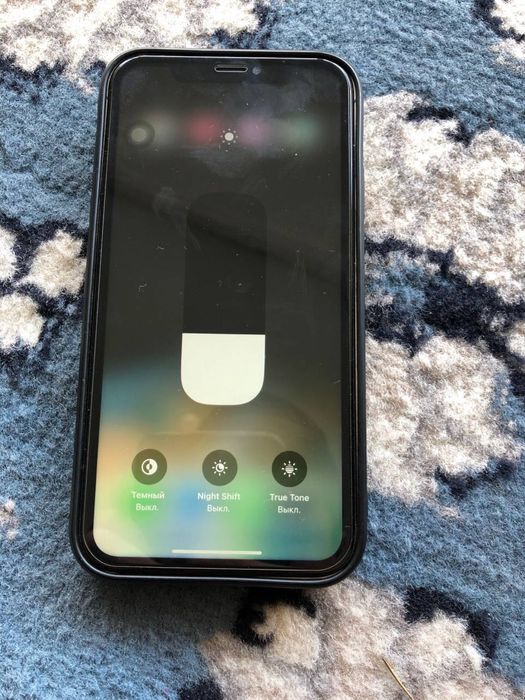 Srochna sotiladi iphone xr (15pro qilingan) pul zariligi edi