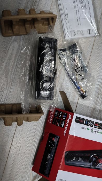 Pioneer MVH 330DAB Car Media Player
