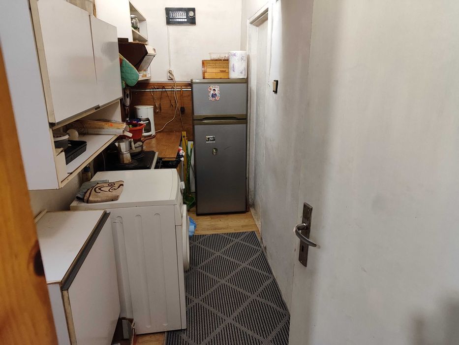 Продава многостаен апартамент в гр. Тетевен, кв. Полатен