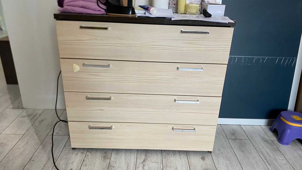 продам по частями спальный гарнитур