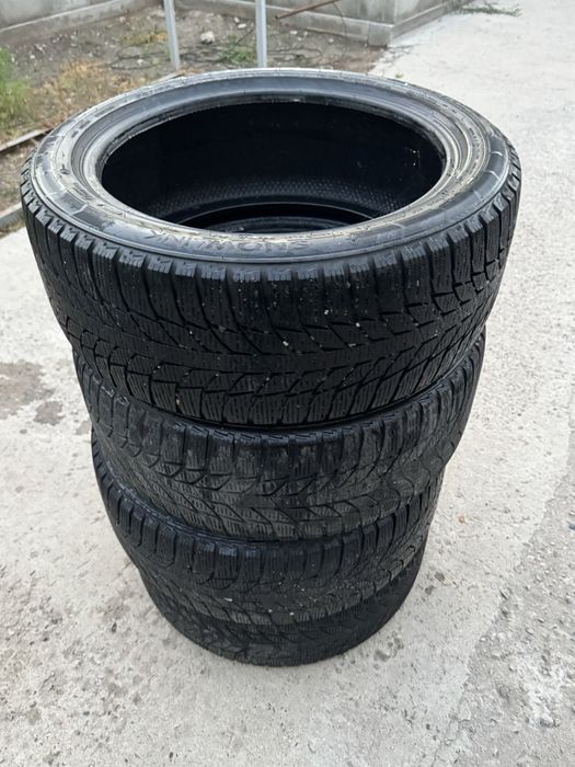 продам шины triangle 235/45/18