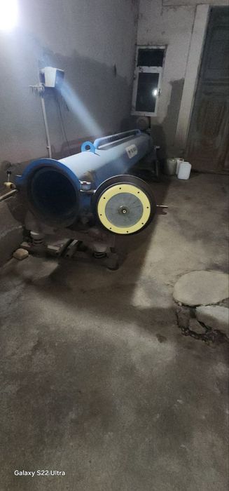 Gilam yuvish aparat sotiladi