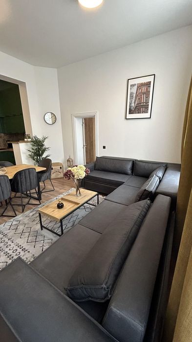 Дава се под наем Двустаен апартамент в София, Център - 67 кв.м за 799 € - Снимка #3