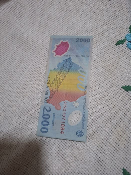 Bancnotă 2.000 lei 1999 – Eclipsa totală de soare – stare perfectă