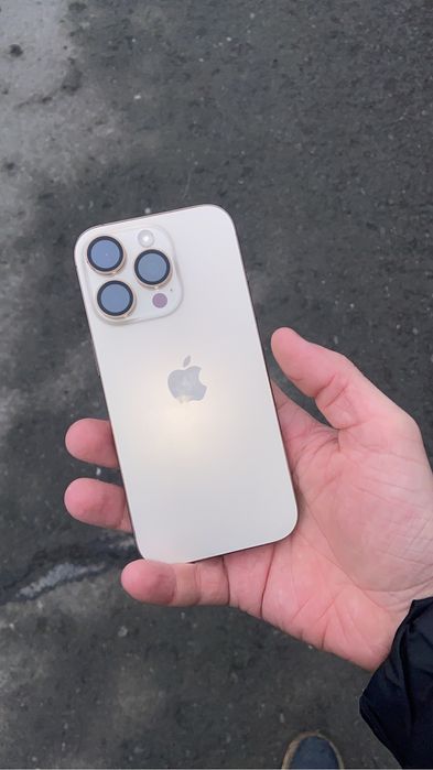 Продам 16 про 128/90 торг есть