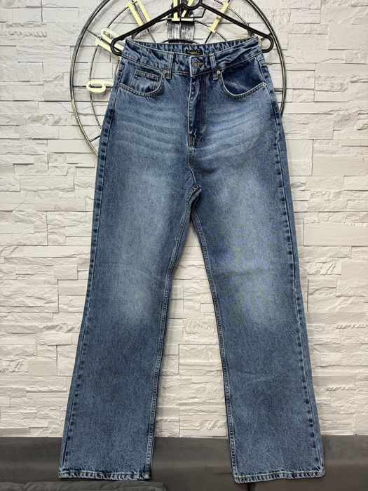 Дънки с широки крачоли