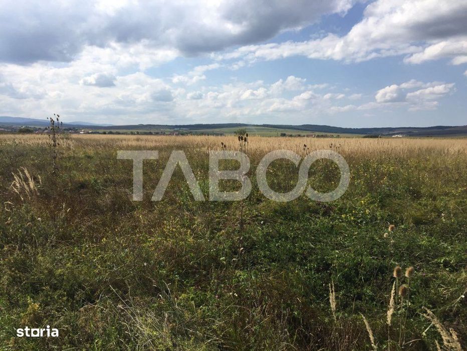 Teren intravilan cu utilitati 2269 mp 2 fronturi zona Gusterita Sibiu
