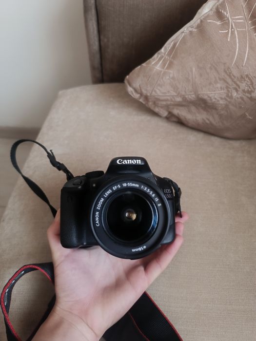 Фотоапарат Canon Eos 550D
