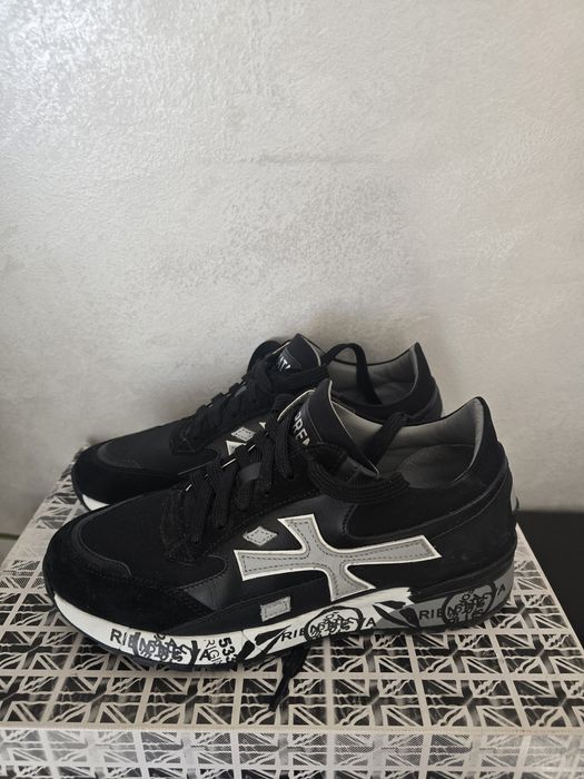 Кожени обувки, Premiata