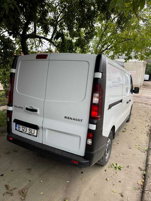 RENAULT Trafic Furgon Authentique L2H1 Blue dCi 120