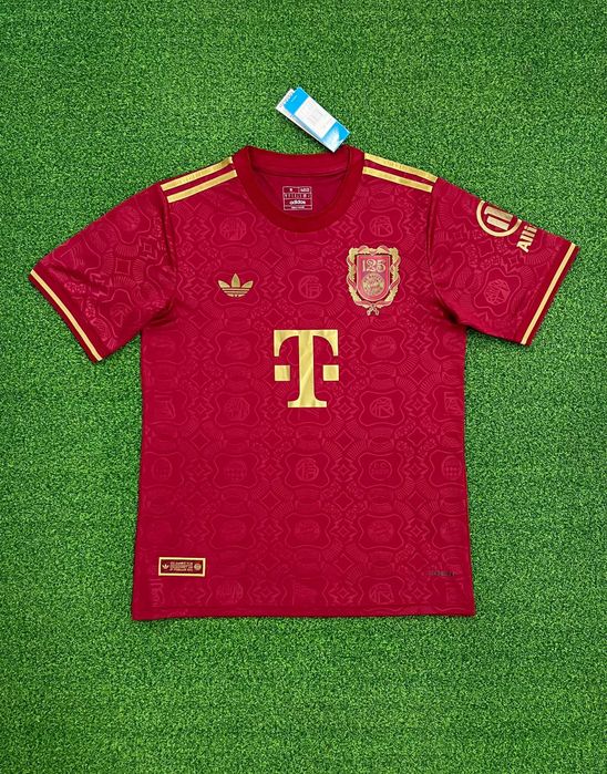 Ново! Байерн Мюнхен / Bayern Munich официални тениски 2025/2026 adidas