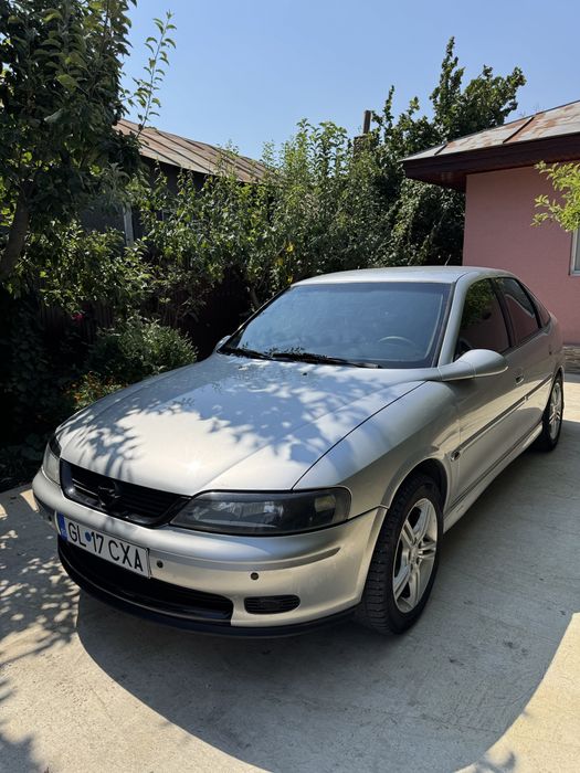 Vand Opel Vectra 1.6 benzina 2001