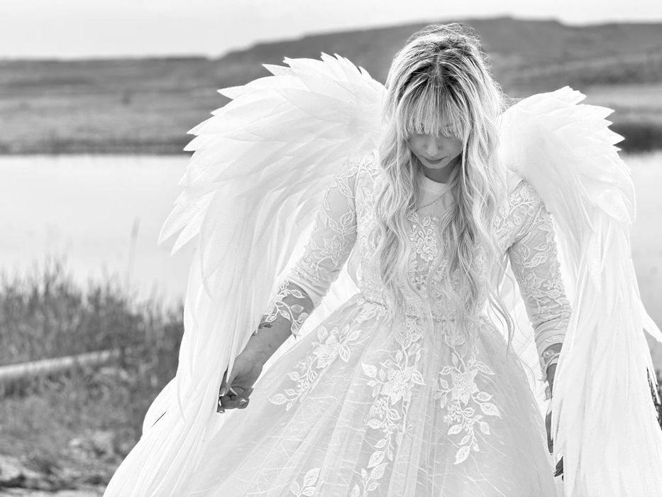 Очень красивые крылья ангела