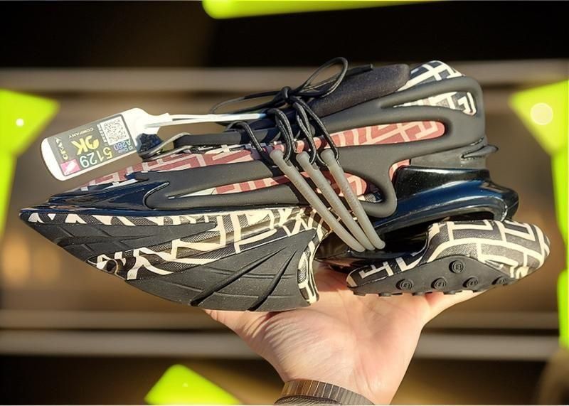 Balmain Unicorn 2 culori noi in premiera in Romania