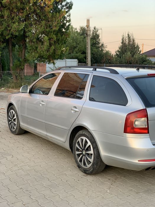 SKODA Octavia 2010 — imagine 4