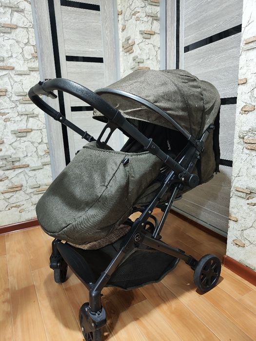 Коляска  чемодан