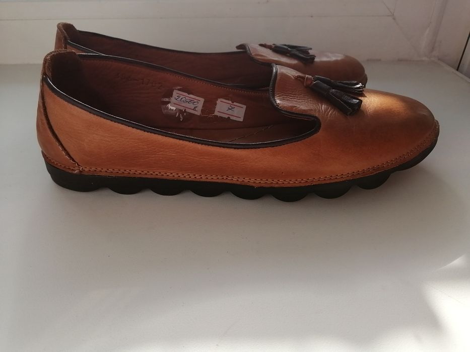 Кожаные женские лоферы