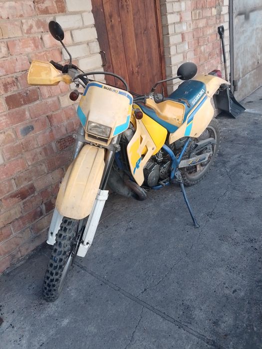 Продам мотоцикл Сузуки тср200