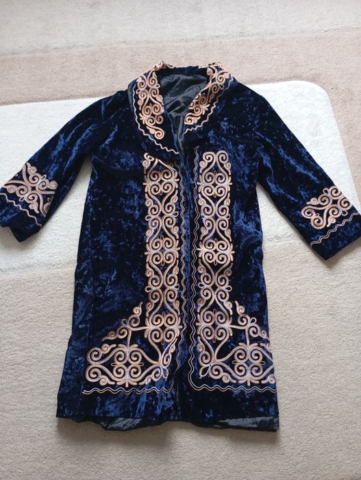 Продам.    чапан