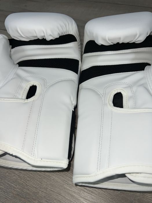 Manusi Box Starlight 14oz