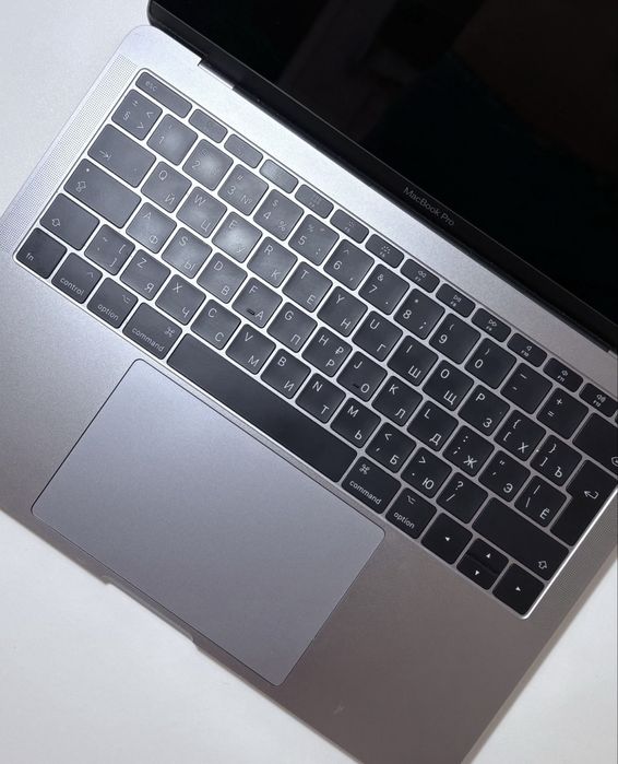 MacBook Pro 13 2017  / отличное состояние/макбук про