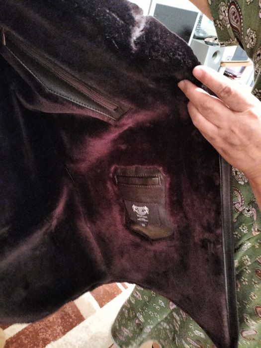 Продам куртку кожанную