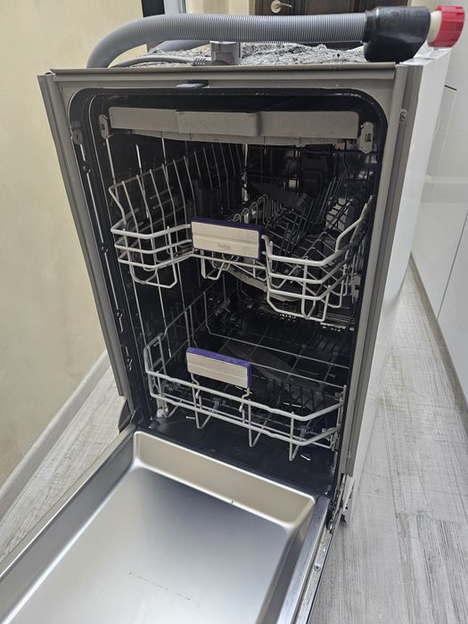 Съдомиялна Beko 45см