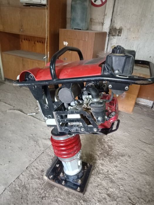 Вибротрамбователь