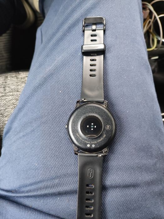 Haylou smart soat zaryatkasi yoqolgan