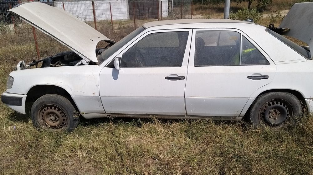 Faruri stopuri volan  lot de piese mercedes 190 w201 w123 w124 w140