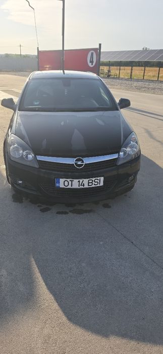 OPEL Astra 2010