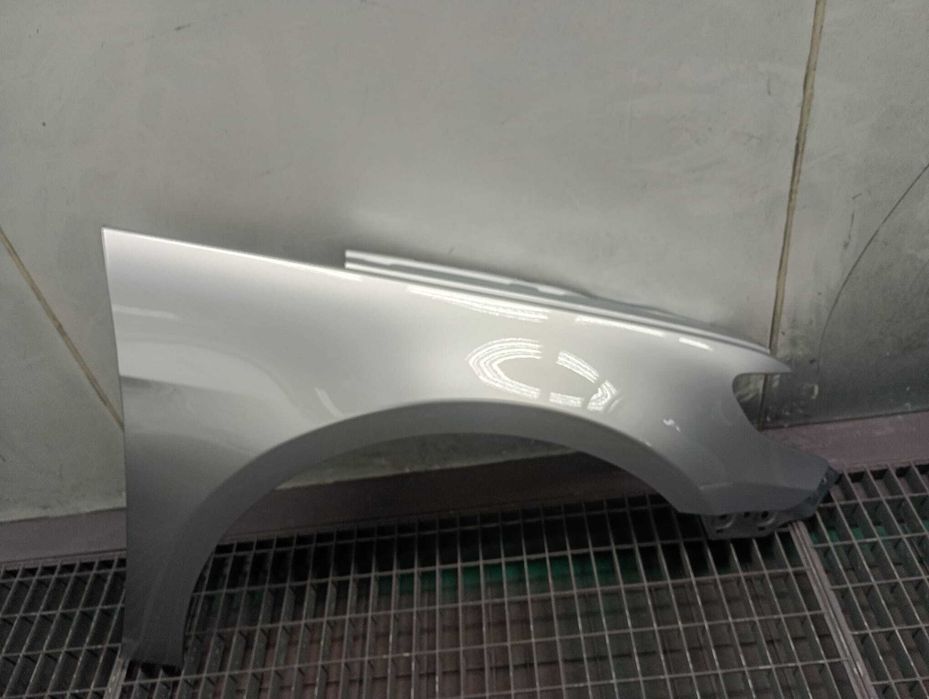 Aripa Fata Dreapta VW Passat CC 2008-2012 (LA7W (Gri Deschis))