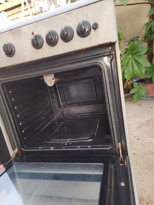 Продам плиту газовую