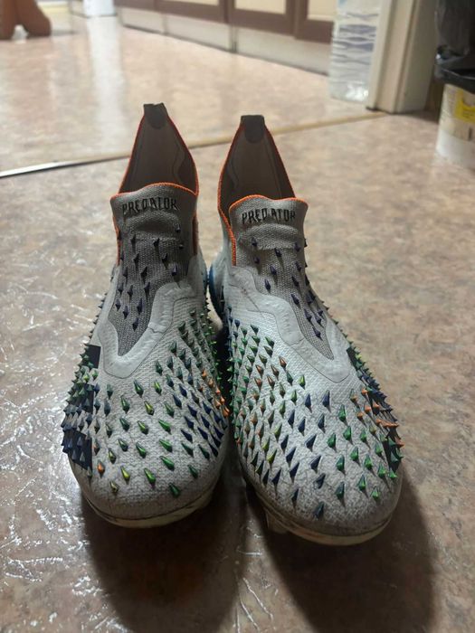 Бутсы Adidas Predator