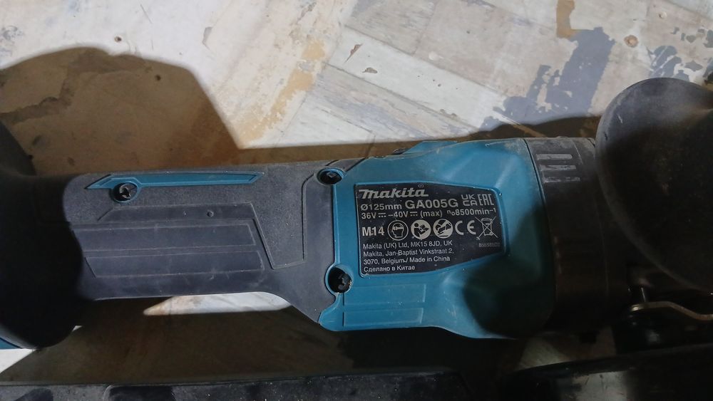 Makita orginal ga005g 40v