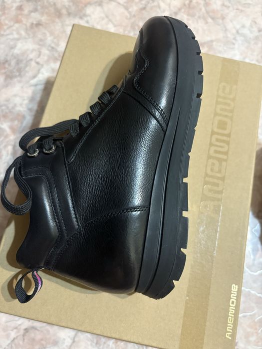 Ботинки женские новые